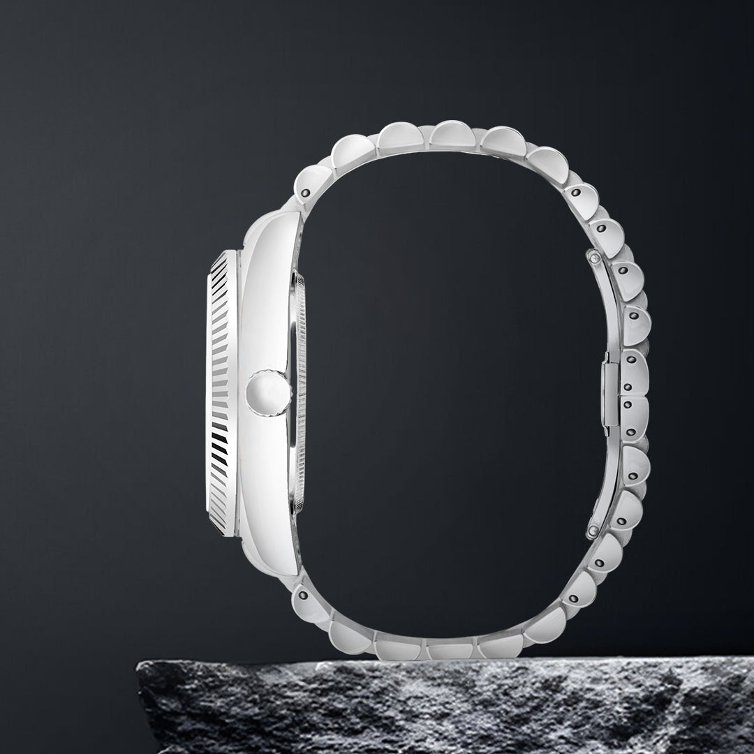 Exclusive 8811 Steel Green Gents Analog Watch