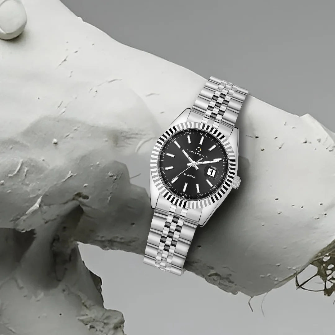 Exclusive 8811 Steel Black Ladies Analog Watch