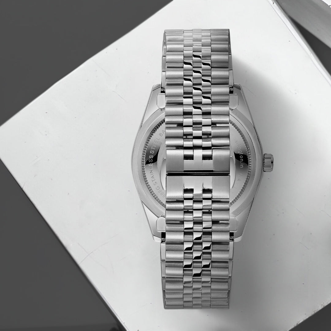Carlington Analog Gents Watches with Stainless Steel Chain Strap | Day and Date Display | Premium Gift Watches for Men – Stylish Casual & Formal Wrist Watch - CT 8888